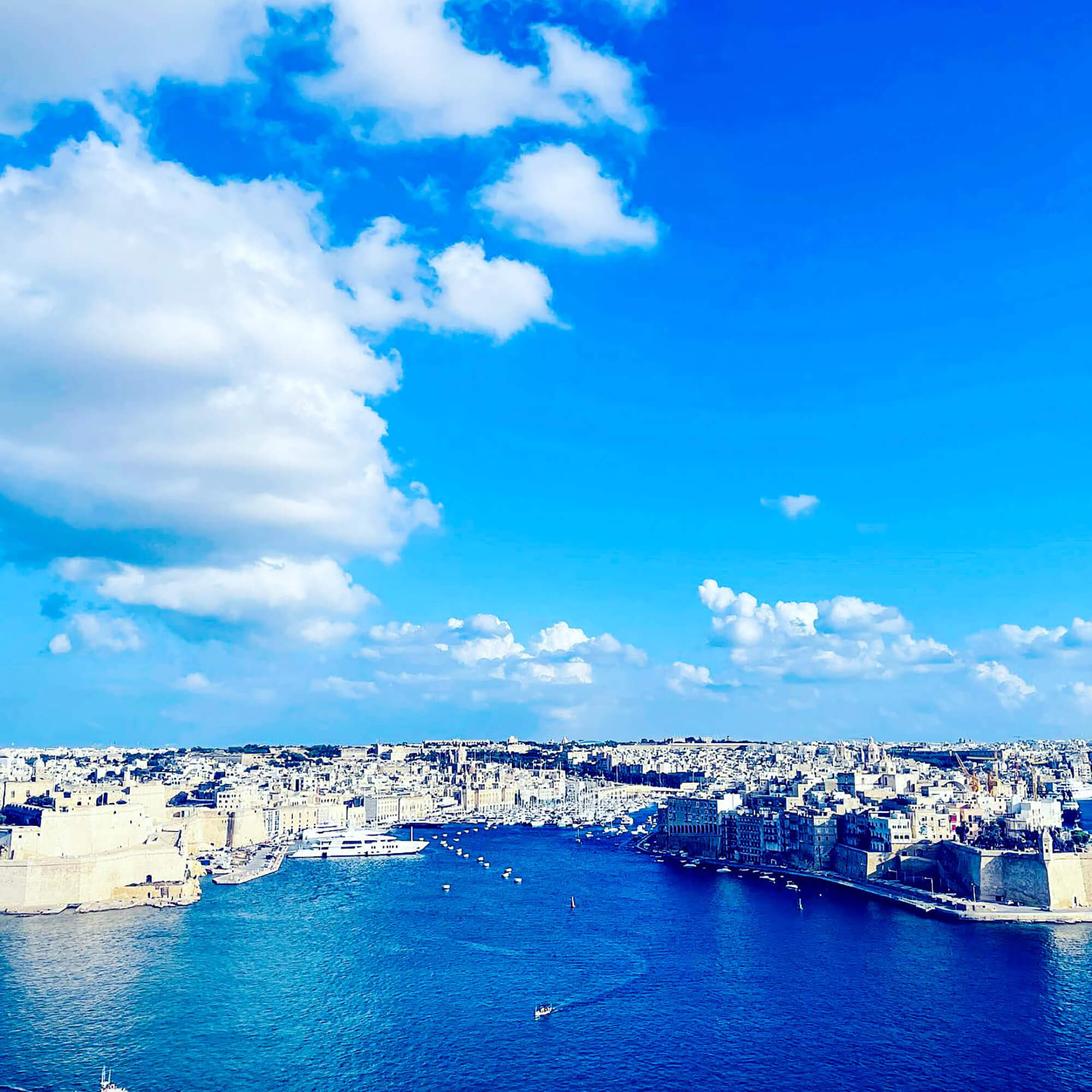 607BC7FE 2361-4543-BC87-4642ED84EB38