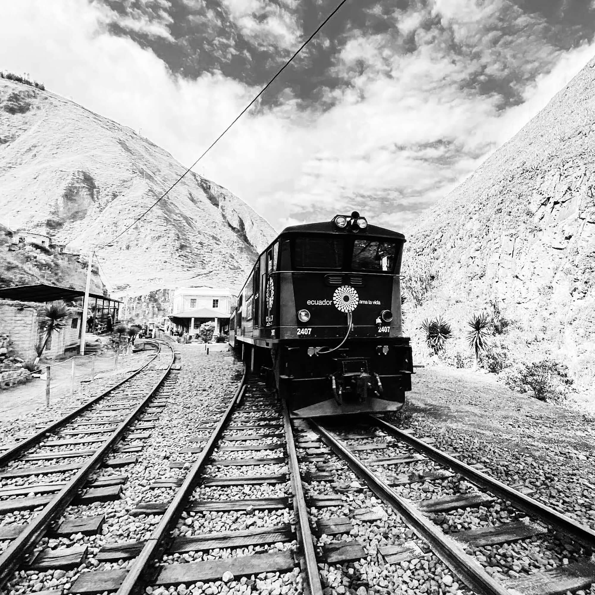 03E018D6 1FBE-4BBB-9084-5283448ADB9F